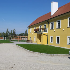 Arbeiterwohnheim Monteurzimmer in Schloss Rutzendorf 2301 16128833966022a5c4303d1