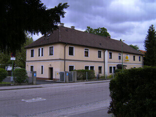Pension Zu Hause auf Zeit GmbH Hr Pirklbauer Hr Ortmayr 4600 Wels Foto 1