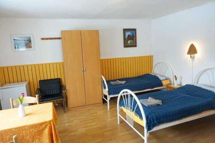 Monteurzimmer Zimmer 4222 Langenstein Herr Hötzenegger 4222 St. Georgen an der Gusen Foto 1